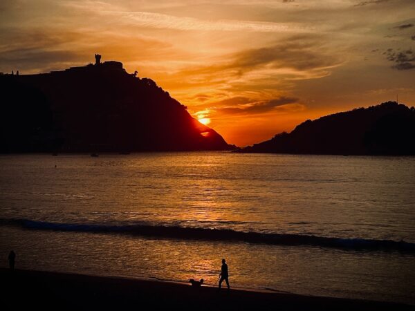 Planes en pareja por San Sebastián: Experiencias románticas y auténticas para disfrutar juntos